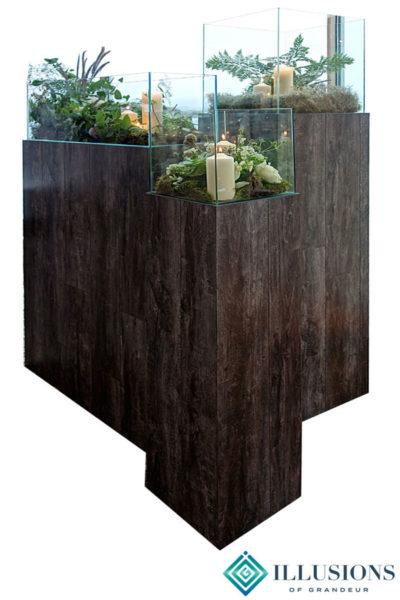 Pedestals with or without Terrariums